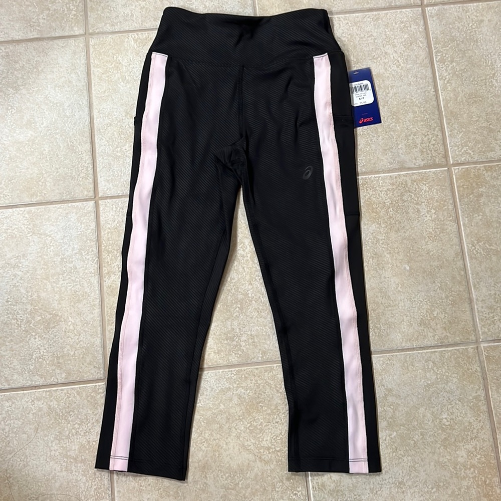 ASICS capri tights - good for workouts!
